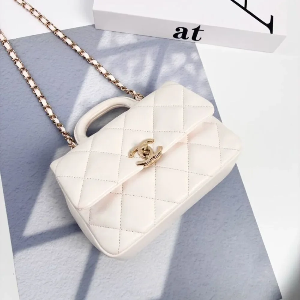 Chanel Women Pre-Loved Bag Very Good Condition